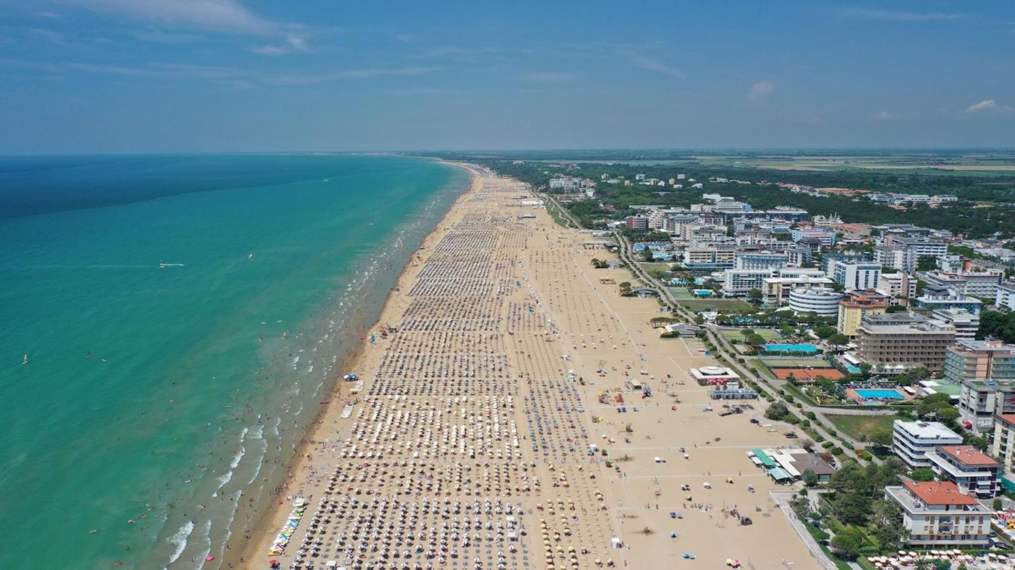 Nice Apartment With Terrace Next To The Sea Bibione Dış mekan fotoğraf